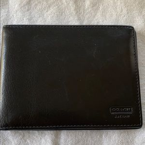 Men’s Coach wallet